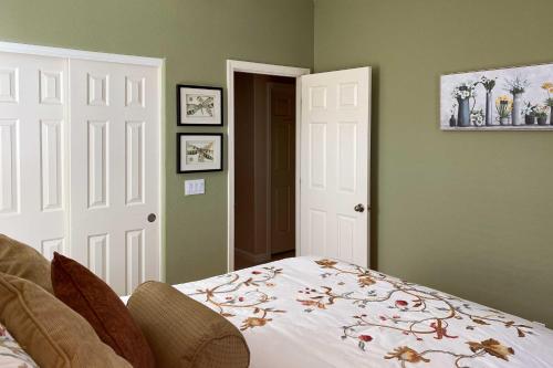 Goodyear Getaway with Outdoor Oasis and Grill! - main image