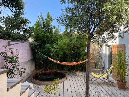 Maison 180 m2 avec bassin-piscine en bois à Vauban - Location saisonnière - Marseille