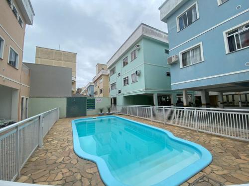 318 - Apartamento 02 Dormitórios com Piscina, Bombas
