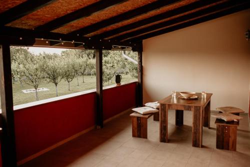 balkon/terras, Vikendica Castanea Banja Ždrelo (Vikendica Castanea Banja Zdrelo) in Petrovac Na Mlavi