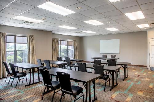 Residence Inn by Marriott Cincinnati Airport - 회의실/연회장