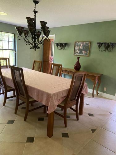 Shared Awesome Villa Shared Awesome Villa