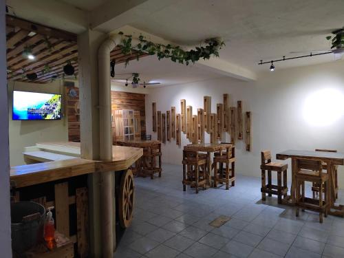 La Terraza Hostel in Flores