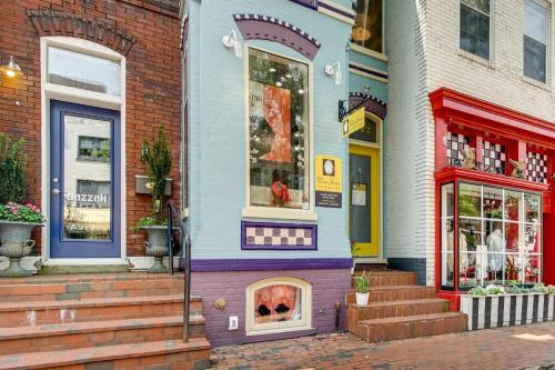 Charming Alexandria Vacation Rental in Old Town! in Alexandria, USA