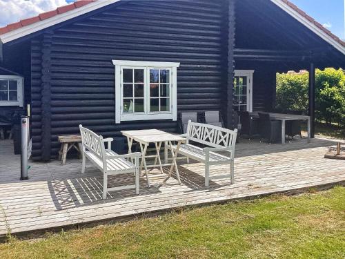  10 person holiday home in Væggerløse-By Traum in Bøtø By