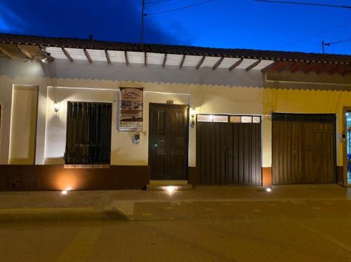 . Hospedaje Casa Lola