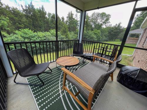 Bluegrass & Bourbon - a Peaceful Retreat & Hangout in บาร์ดสทาวน์ (KY)