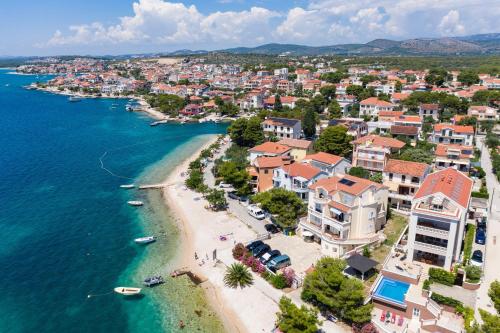 Apartment Brodarica 15270a Šibenik
