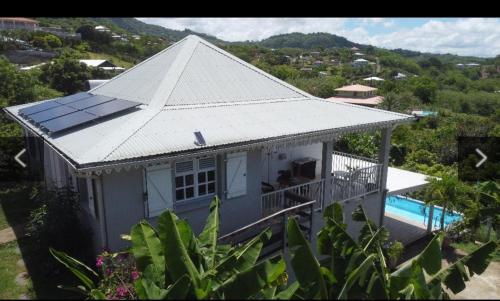 Зовнішній вигляд готелю, CHARMANT HAUT DE VILLA AVEC PISCINE PARTAGEE in Le Vauclin
