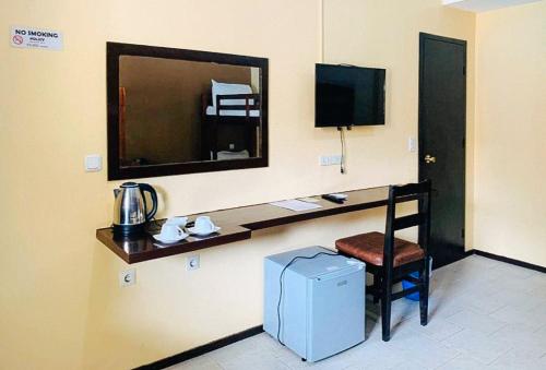 Facilities, RedDoorz @ Carlton Martin Hotel Masbate City in Masbate