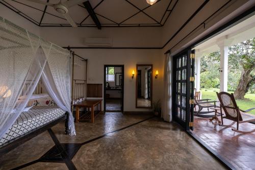 Facilities, Horathapola Estate in Nambirittankadawara