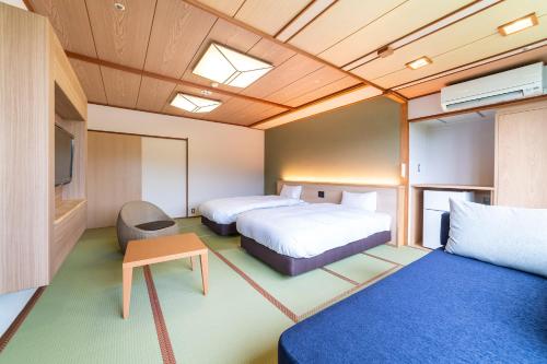 Modern Twin Room with Tatami Area - with Bathroom - River Side - Non-Smoking