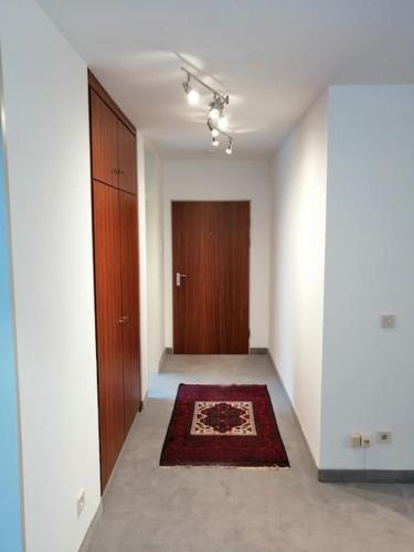 Schöne,ruhige Wohnung mit Blick in Park, Мюнхен (фото 9)