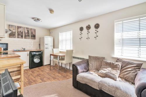 Picture of Weatherhead Lodge - Modern And Sleek Derby Apartment