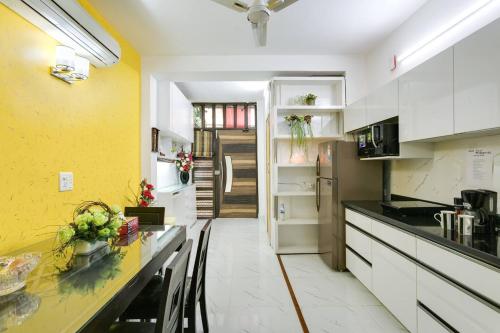 Moydom Nice & Cosy Private 1 BHK Apartment OPP NFC market