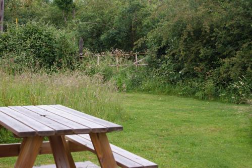 Hidden cottages 2 bed cottage in peaceful surroundings with log burner in Beaudesert