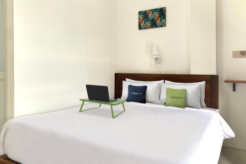 Urbanview Hotel SLIP Pringsewu