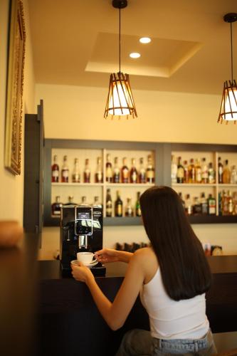 Pub/salon, Yeghevnut Hotel in Goris
