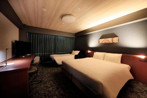 【Short Stay】Deluxe Double Room - Non-Smoking (Check-In 20:00 and Check-Out 09:00)