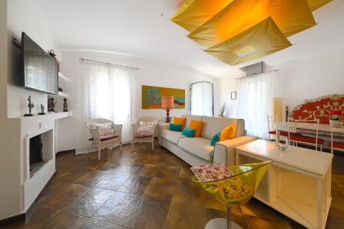 Verbena 19, Ischia (Foto 6)