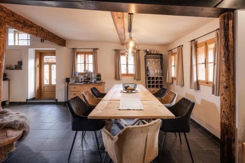 Moxn Chalet Lungau - Authentic Luxury Living