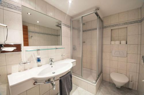 Triple Room with Bathroom