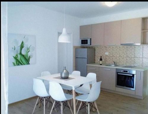 Apartments Marko Maros - image 14