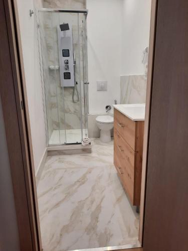 Standard Double Room image 2