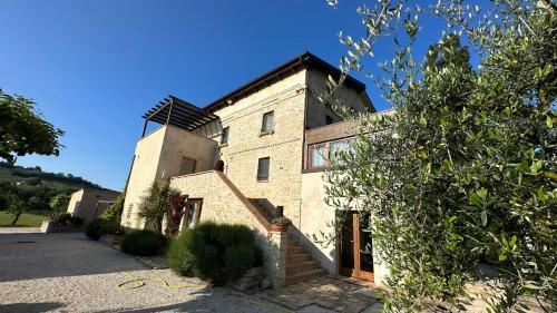 Viesnīcas āriene, Agriturismo nelle Marche in Montalto delle Marche