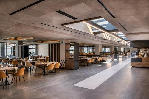 Restaurant, Euphoria Resort - All Inclusive in Kolimvari