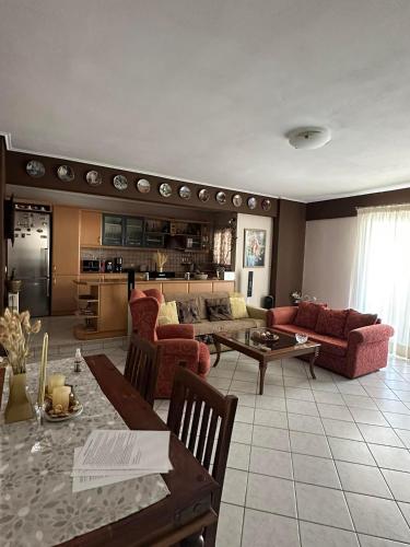  Depy's house, Ferienwohnung in Nea Makri