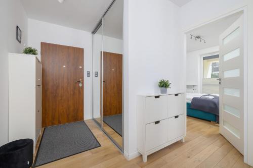 Osiedle Życzeń Apartment Stawowa Cracow by Renters