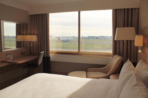 Renaissance London Heathrow Hotel