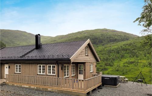 Beautiful Home In Norheimsund With Jacuzzi, Wifi And 5 Bedrooms