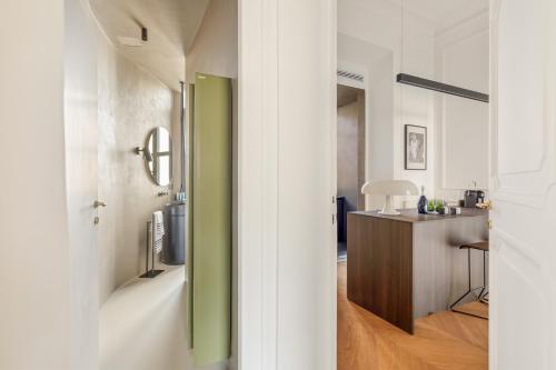 Superior Apartment image 10