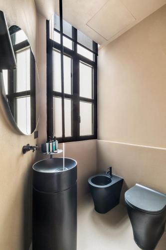 Superior Apartment image 1