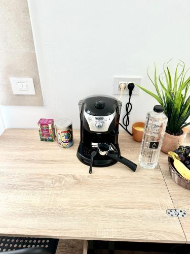 Kasper Coresi Mall - Rise Private Apartments & Suites