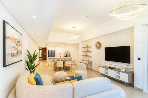 Marina Residences 2BR: Seaside in Palm Jumeirah - image 13