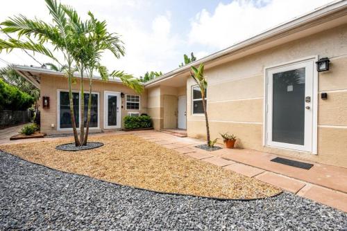 Ocean Flats 3 - Lauderdale-by-the-Sea in 로더데일-바이-더-씨