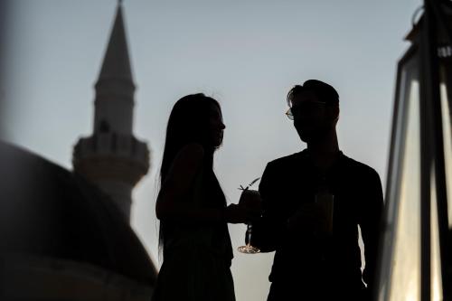 DECAN Concept Boutique Estate - main image