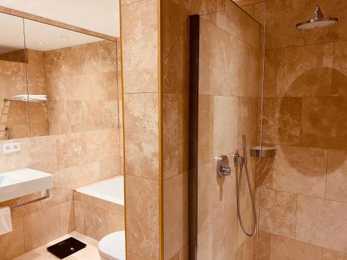 Prestige Double Room image 7