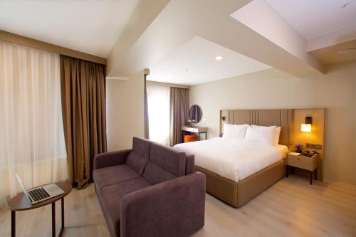 Joy Taksim Room Type - Family Room