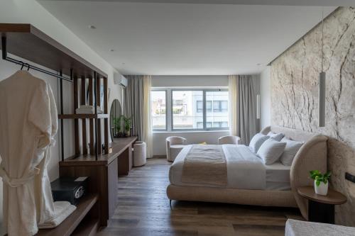 Athens Design Suites, Atény
