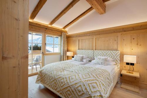 Tennerhof Luxury Chalets - image 11