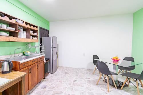 Casa Marina: Habitación Monterrey in Acámbaro, Mexico