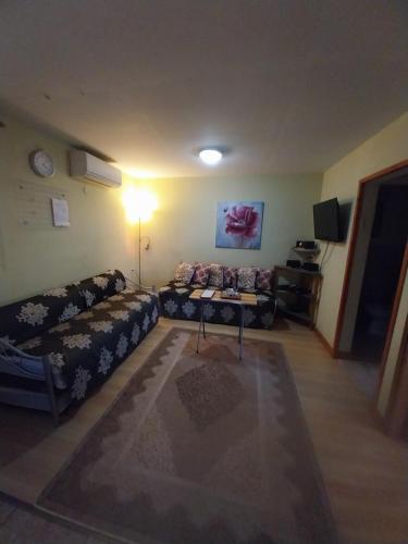 בקתות קסם חרמון in Majdal Shams