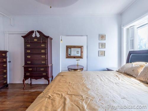 Brooklyn Apartment totally private exclusive 2 Bedrooms No 4 in Brooklyn, USA