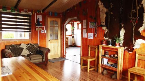 Hostel Union - Accommodation - Puerto Williams