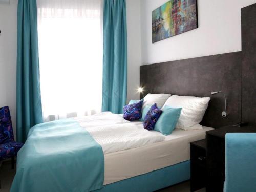 1 twin bed