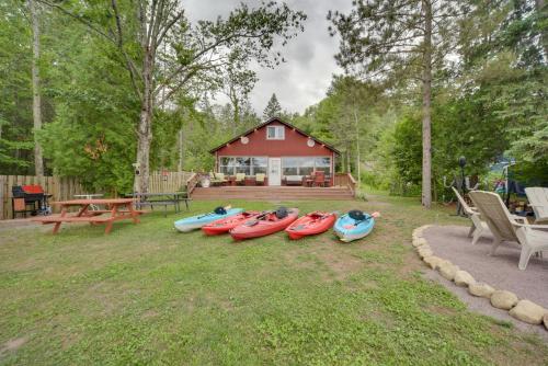 Dock, Kayaks and Fire Pit Solon Springs Lake Escape